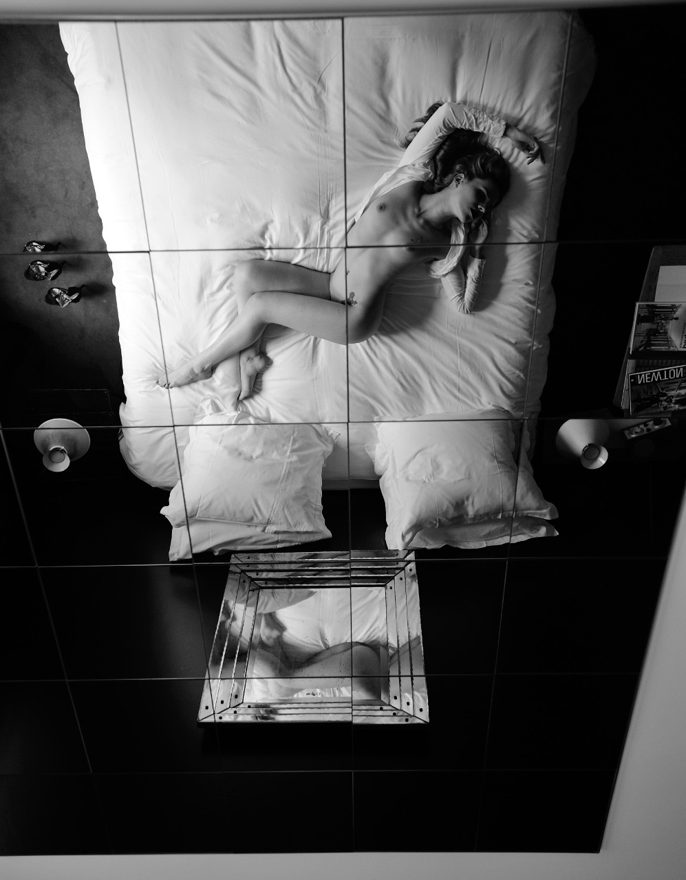 Clara, Hotel Room, Vincent Gil